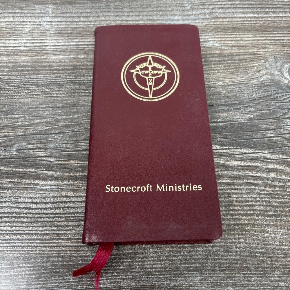 Tyndale New Testament NLT Bible Stonecroft Ministries Burgundy Pocket Excellent